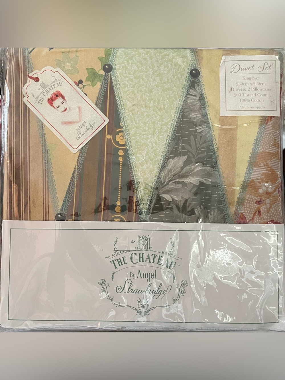 The Chateau Angel Strawbridge Wallpaper Museum Super King Duvet Cover Set